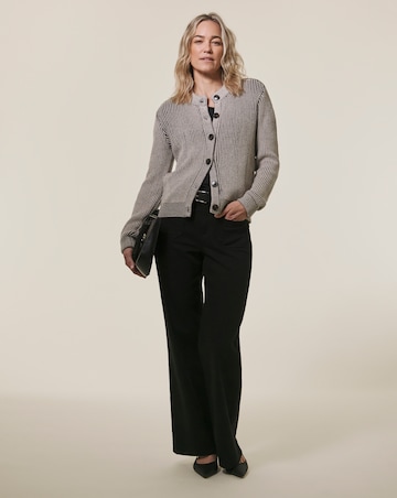 Crew Neck Heavyweight Jacquard Cardigan