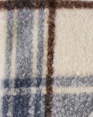 Boucle Checked Throw