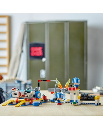 LEGO Super Mario: Mario Kart - Toad's Garage Toy Set 72035