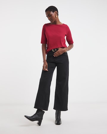 Slash Neck 3/4 Sleeve Top