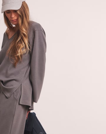 Anthology V Seam Detail Modal Sweat