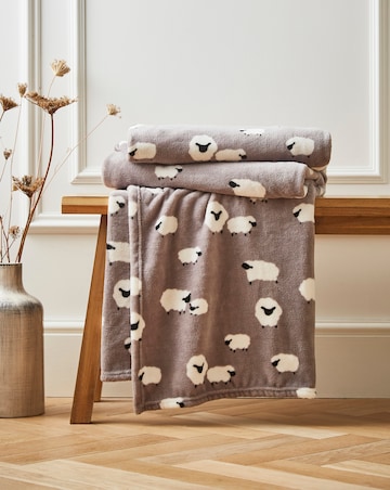 Sheep Fleece Throw
