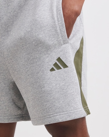 adidas Essentials Shorts