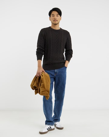 Lightweight Cable Crew Neck Jumper