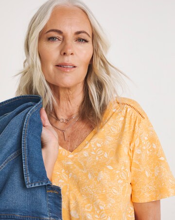 Julipa Pure Cotton V Neck T-Shirt