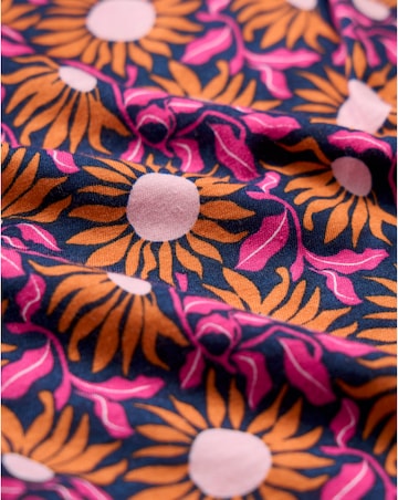 Seasalt Cornwall V-Neck Barnoon Top