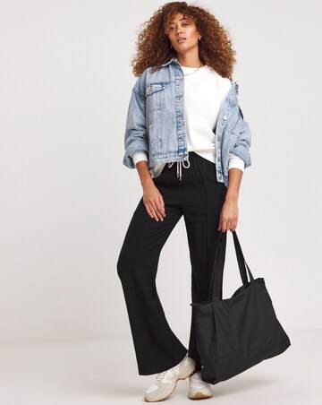 White Seam Detail Crew Neck Sweatshirt