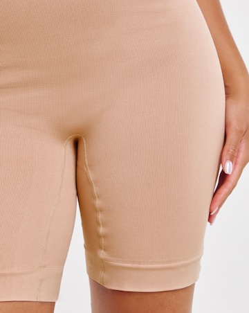 MAGISCULPT Medium Control Seamfree Thighshaper Almond