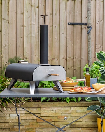 Zanussi BBQ Pizza Oven with Paddle & Cover