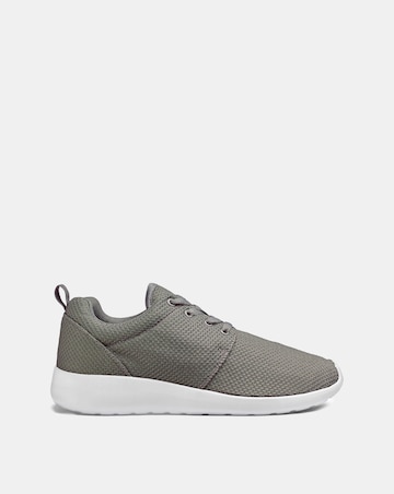 Harris Mesh Trainer Wide Fit