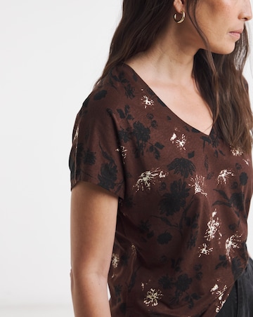 V-Neck Short Sleeve T-Shirt