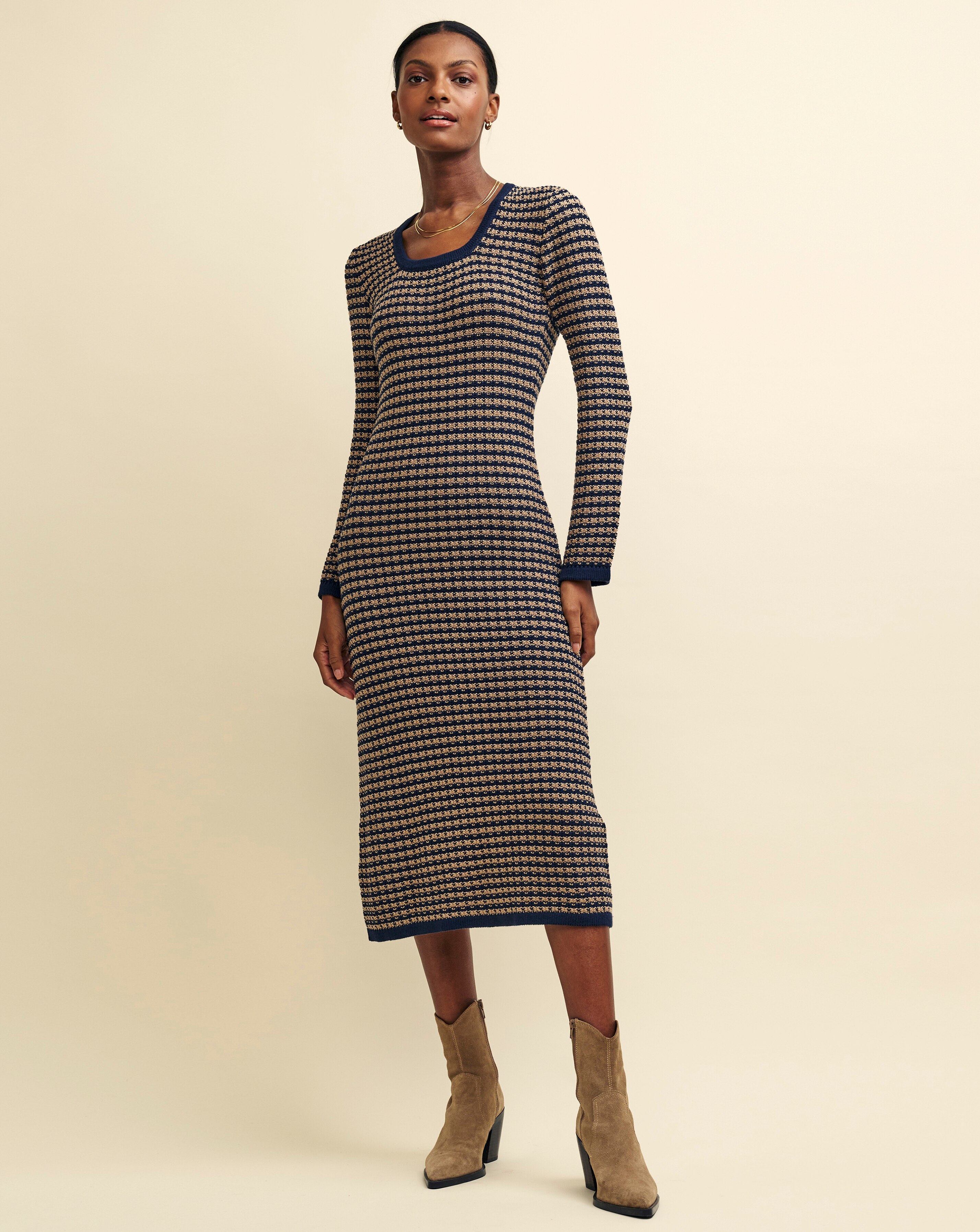 Nobody's Child Daisy Smudge Print Midi Dress | JD Williams