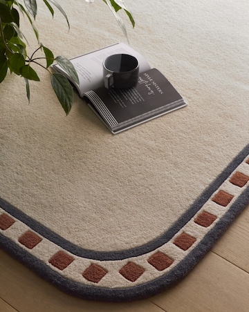 Borderline Carved Rug