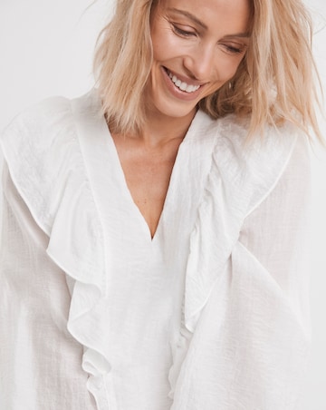 Large Collar Detail Blouse