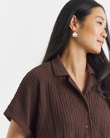 Chocolate Textured Jersey Short Sleeve Shirt