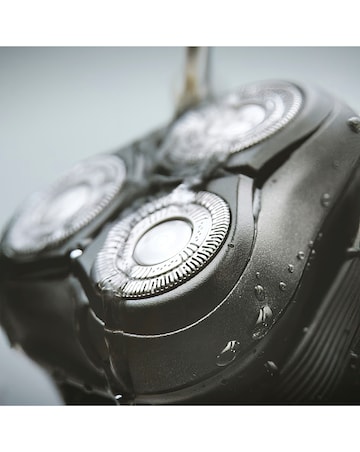 Remington R6 Series Rotary Shaver Aqua