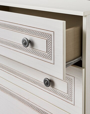 Richmond Ready Assembled 4 Drawer Chest