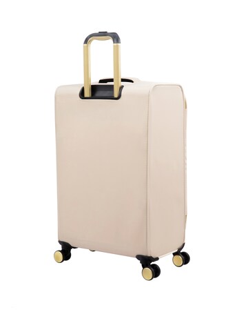 IT Luggage Bewitching Medium Suitcase