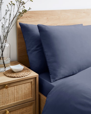 Pure Cotton 200 Thread Count Pillow Case Pair