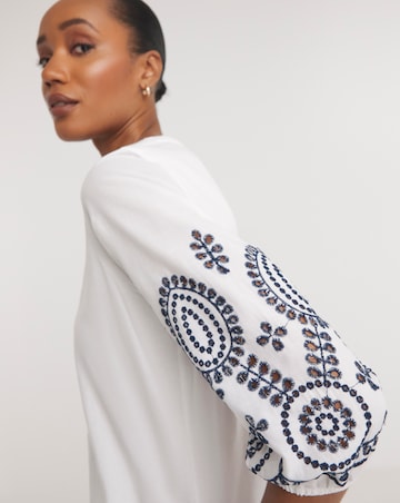 Broderie 3/4 Length Sleeve Crew Neck Top