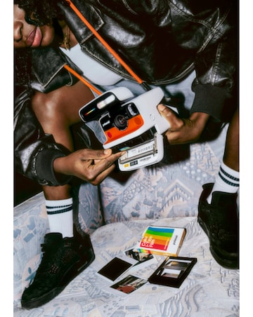 Polaroid Flip Instant Camera - Everything Box - Pebble White