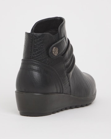 Cushion Walk Ruched Zip Ankle Boot Wide E Fit