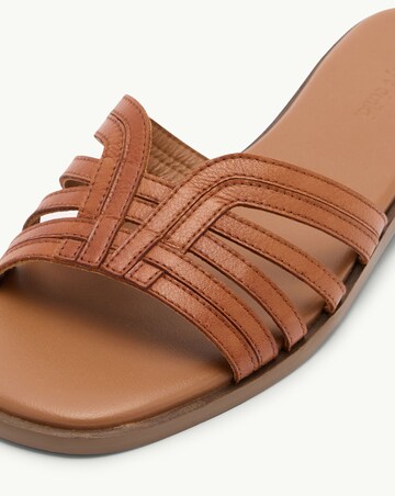 Nobodys Child Brown Femme Sliders - Standard Fit (D)