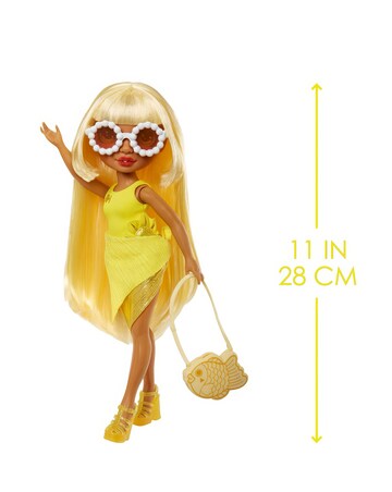 Rainbow High Doll Swim & Style Sunny Madison