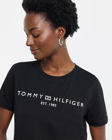 Tommy Hilfiger Logo Short Sleeve Crew Neck