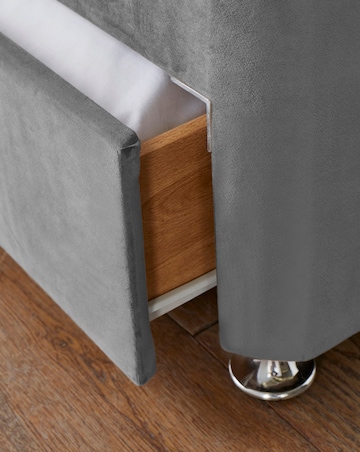 Silentnight 4000 Pocket Memory Divan Set with 4 Drawers & Headboard