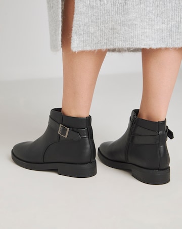 Drew Ankle Buckle Boot - Extra Wide Fit (EEE)