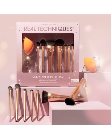 Real Techniques Wrapped In Glow Brush + Sponge Set (Worth 50 GBP)
