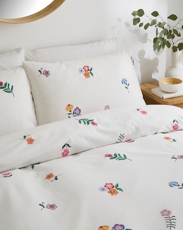 Ivy Floral Cotton Blend Duvet Cover Set