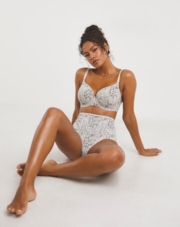 2 Pack Feather Touch Barely There T-Shirt Bras