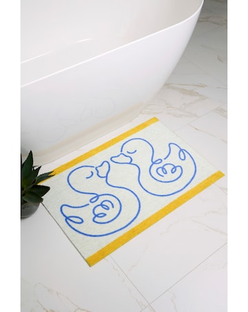 My Mat Linear Ducks Printed Nylon Bathmat