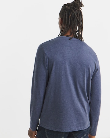 Long Sleeve Crew Neck T-Shirt