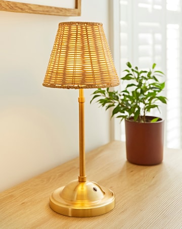 Rattan LED Wireless Rechargeable Table Lamp