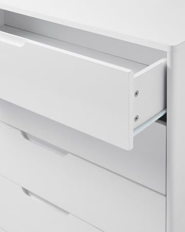 Ellia Small Chest of Drawers