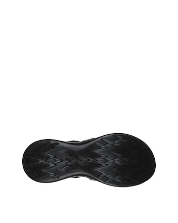 Skechers Wide Fit On The Go Dainty Toe Post Sandals