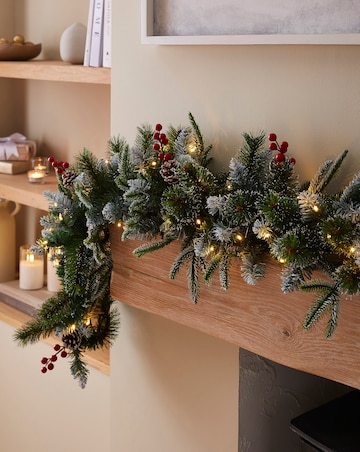 Salzburg Pre-Lit Garland - 1.8m