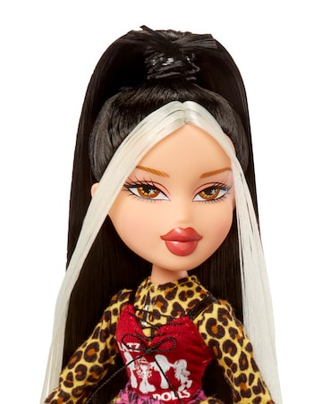 Bratz Stylin Fashion Doll - Jade