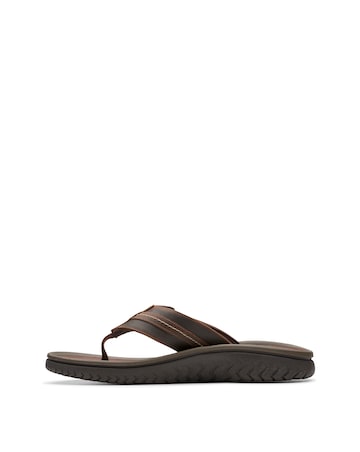 Clarks Wesley Leather Flip Flop - Brown