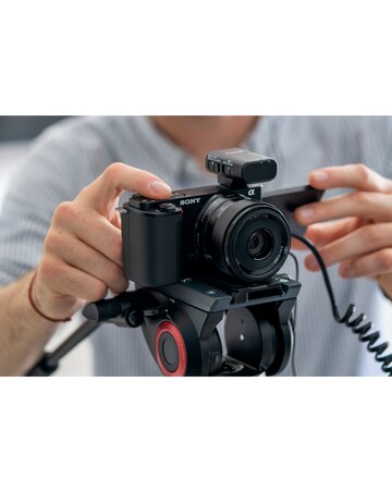 Sony Alpha ZV-E10 Mirrorless Interchangeable-Lens Vlog Camera (Body Only)