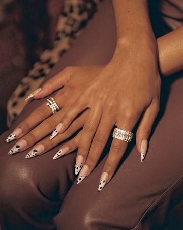 BLK Listed Instant Acrylic Nails Cow Print