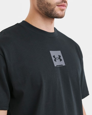 Under Armour Box Short Sleeve T-Shirt