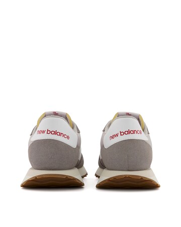 New Balance 237 Trainers
