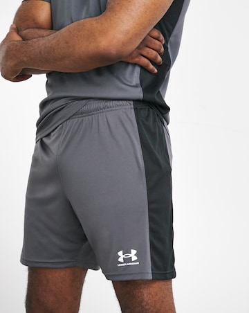 Under Armour Challenger Knit Short