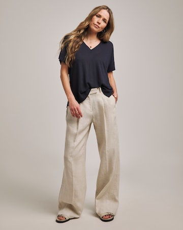 Anthology Navy Linen V-Neck T-Shirt