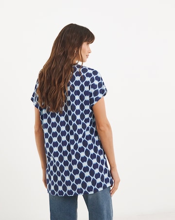 V Neck Grown on Sleeve Trim Insert Longline Top