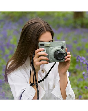 Fujifilm Instax Wide 400 EX D Instant Camera & 20 Shot Pack